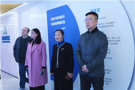 長(zhǎng)沙市工信局陶路副局長(zhǎng)蒞臨九九開(kāi)展人工智能發(fā)展及應(yīng)用需求專(zhuān)題調(diào)研